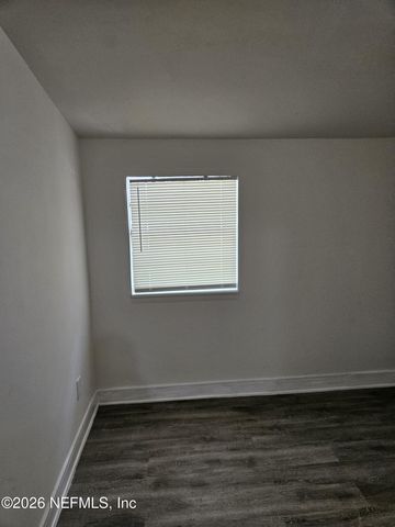 2416 JOHNSON Avenue, Jacksonville, FL 32207