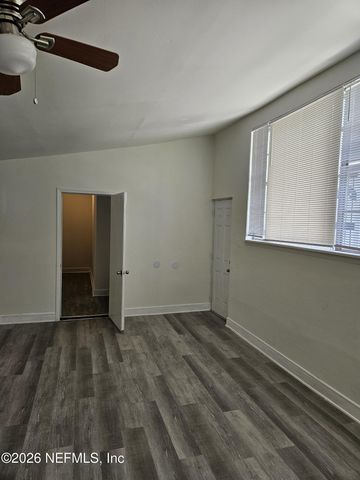 2416 JOHNSON Avenue, Jacksonville, FL 32207