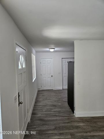 2416 JOHNSON Avenue, Jacksonville, FL 32207