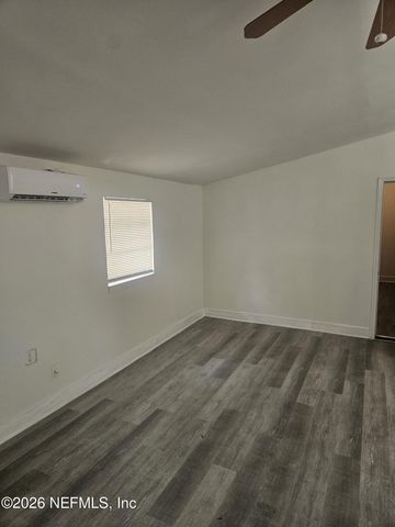 2416 JOHNSON Avenue, Jacksonville, FL 32207