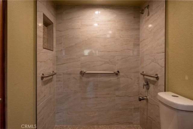 1035 La Terraza 104, Corona, CA 92879