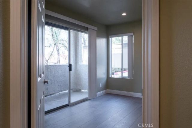 1035 La Terraza 104, Corona, CA 92879