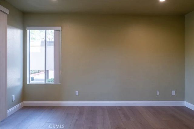 1035 La Terraza 104, Corona, CA 92879