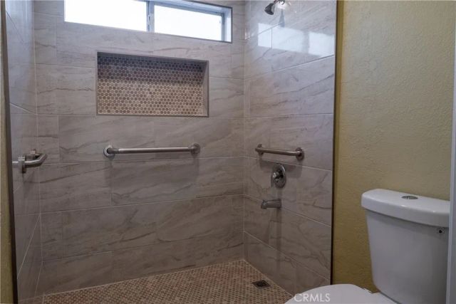 1035 La Terraza 104, Corona, CA 92879