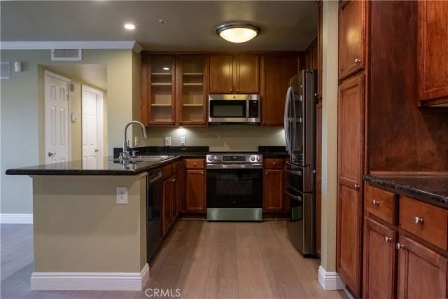 1035 La Terraza 104, Corona, CA 92879