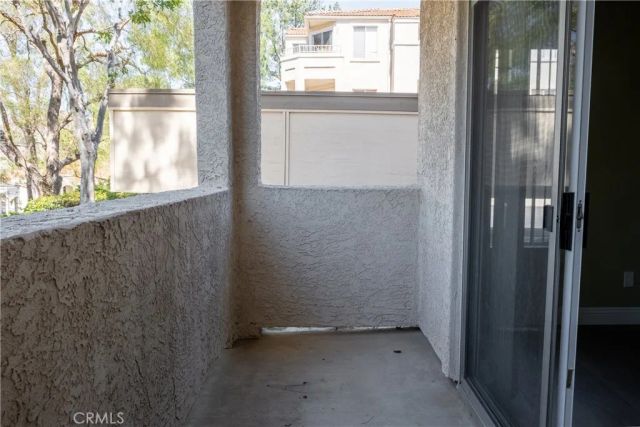 1035 La Terraza 104, Corona, CA 92879