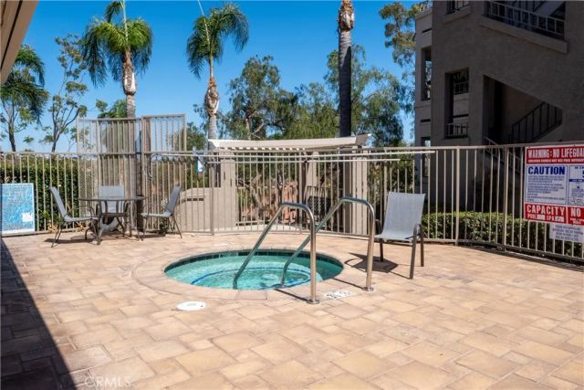 1035 La Terraza 104, Corona, CA 92879