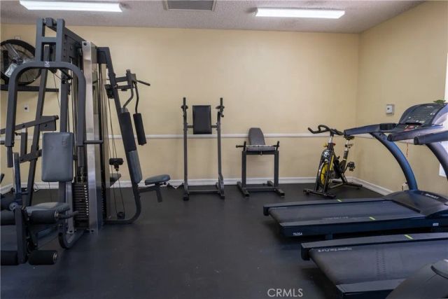 1035 La Terraza 104, Corona, CA 92879