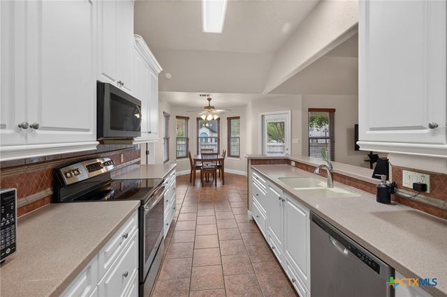 2167 Stonehaven, New Braunfels, TX 78130