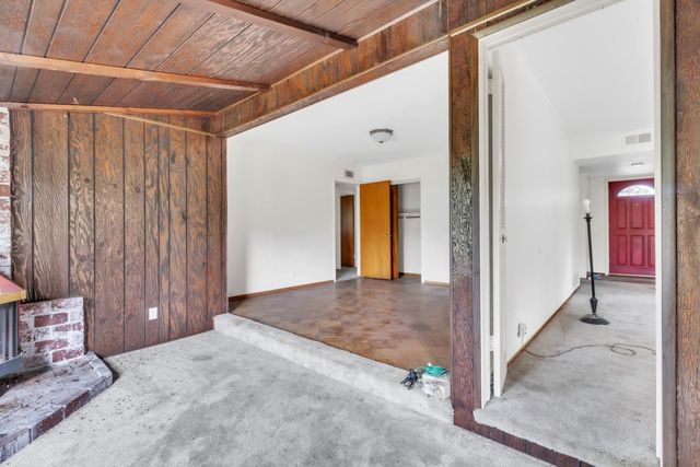 1260 El Sur Way, Sacramento, CA 95864