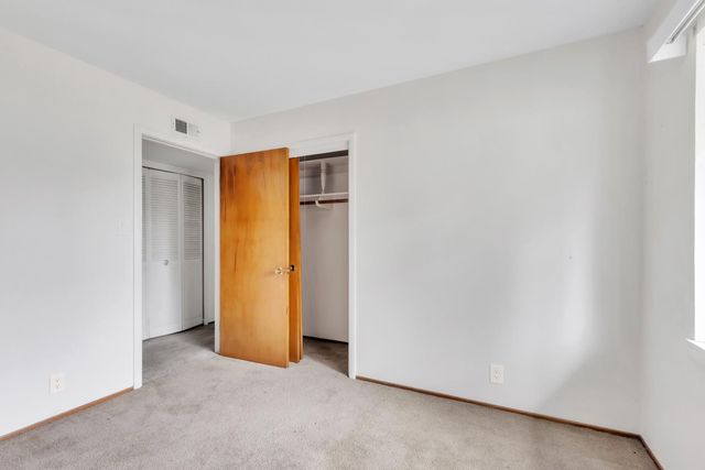 1260 El Sur Way, Sacramento, CA 95864