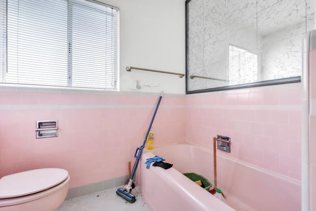 1260 El Sur Way, Sacramento, CA 95864