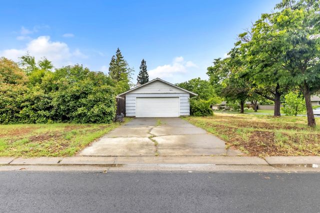 1260 El Sur Way, Sacramento, CA 95864