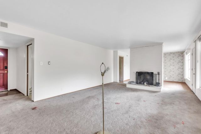 1260 El Sur Way, Sacramento, CA 95864