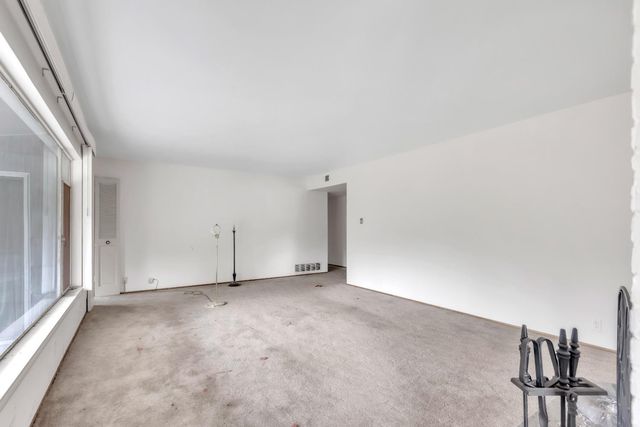 1260 El Sur Way, Sacramento, CA 95864