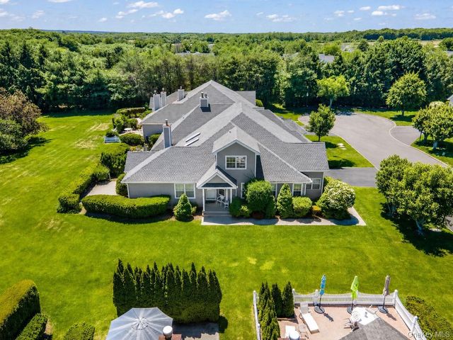 174 Adele Court, Riverhead, NY 11901