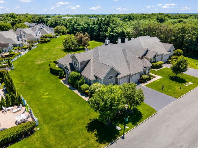 174 Adele Court, Riverhead, NY 11901