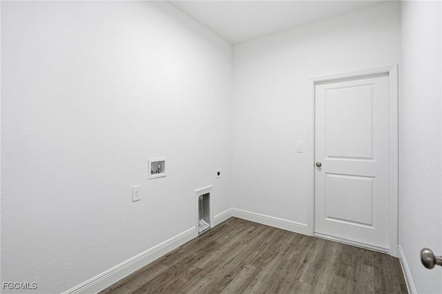 9011 Penny CIR, Labelle, FL 33935