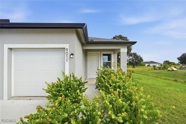 9011 Penny CIR, Labelle, FL 33935