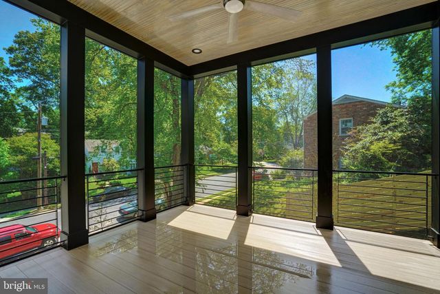 2816 N JEFFERSON ST, Arlington, VA 22207