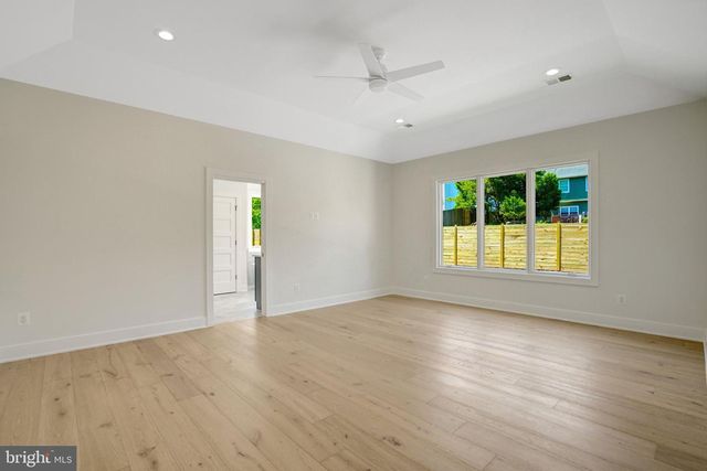 2816 N JEFFERSON ST, Arlington, VA 22207
