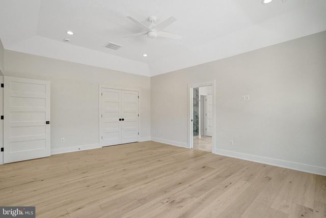 2816 N JEFFERSON ST, Arlington, VA 22207