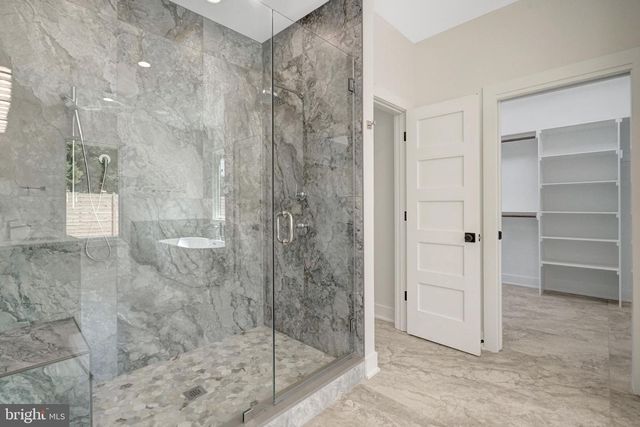 2816 N JEFFERSON ST, Arlington, VA 22207