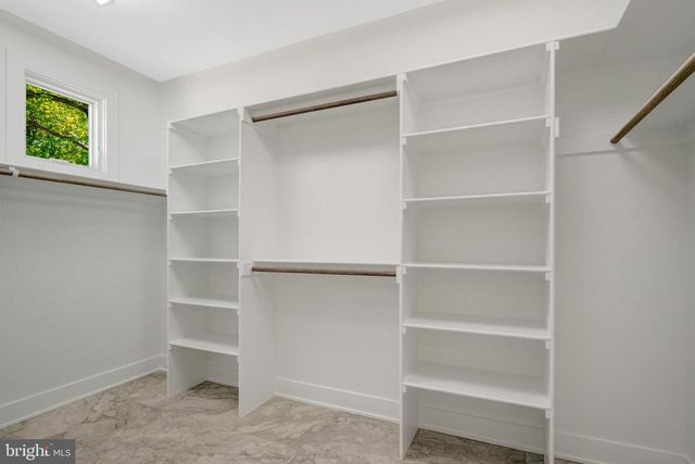 2816 N JEFFERSON ST, Arlington, VA 22207