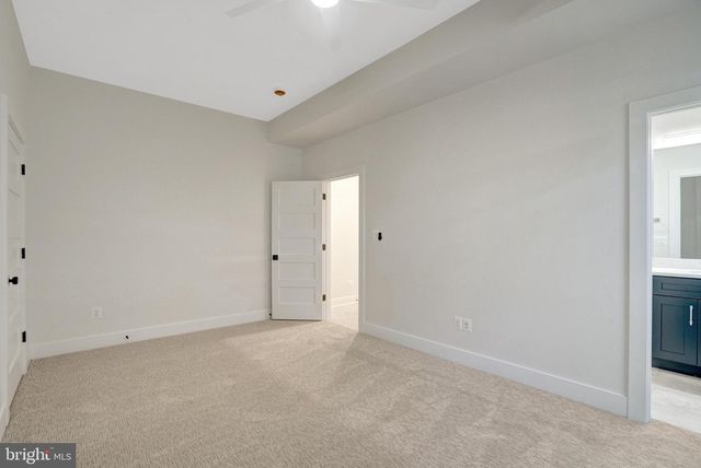 2816 N JEFFERSON ST, Arlington, VA 22207