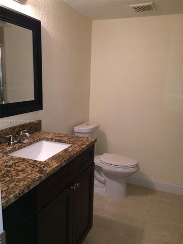 407 Gardens Dr 103, Pompano Beach, FL 33069