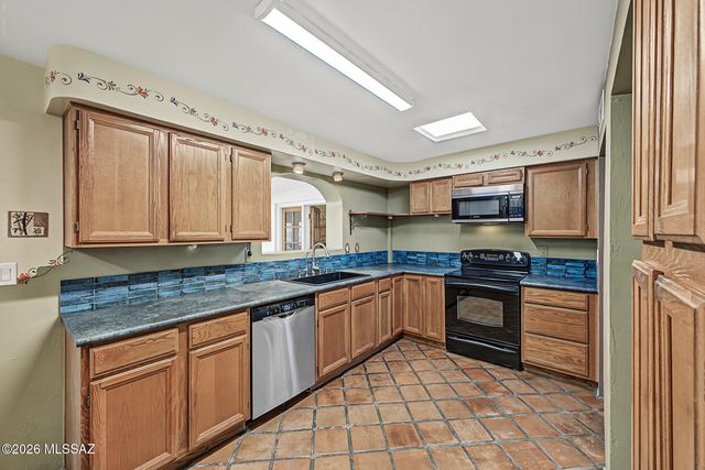 9282 E Indio Place, Tucson, AZ 85749