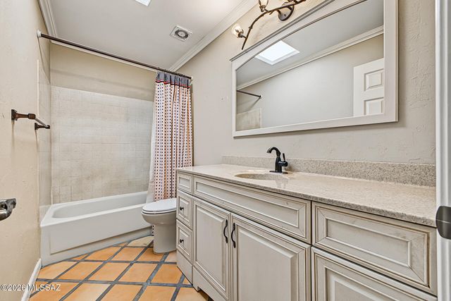 9282 E Indio Place, Tucson, AZ 85749