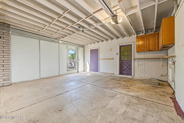 9282 E Indio Place, Tucson, AZ 85749
