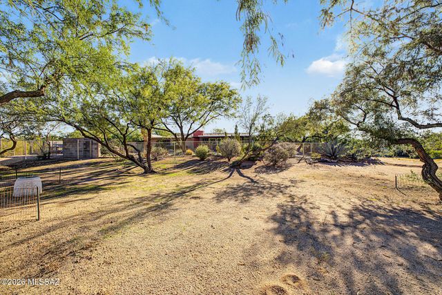 9282 E Indio Place, Tucson, AZ 85749