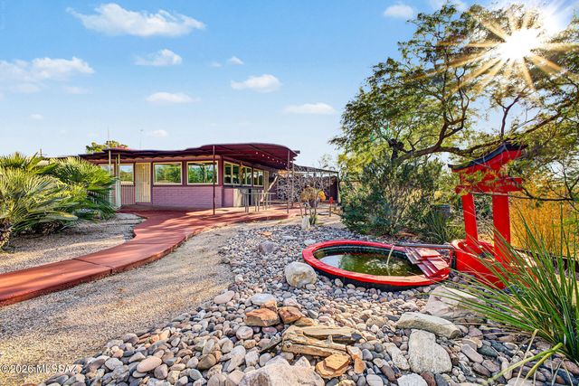 9282 E Indio Place, Tucson, AZ 85749