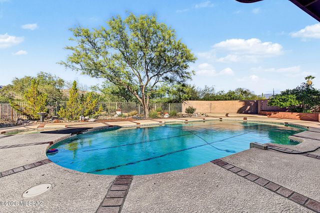 9282 E Indio Place, Tucson, AZ 85749