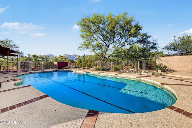 9282 E Indio Place, Tucson, AZ 85749