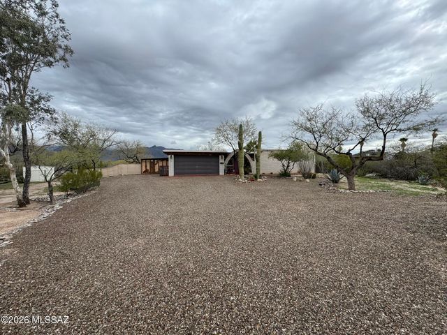 9282 E Indio Place, Tucson, AZ 85749