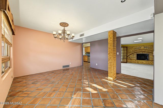 9282 E Indio Place, Tucson, AZ 85749