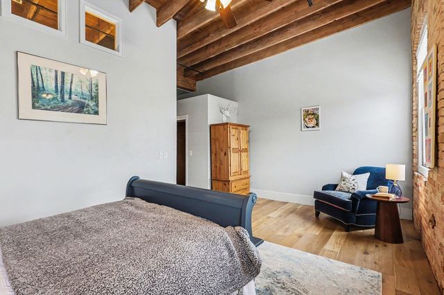 110 N Harbor 310, Grand Haven, MI 49417