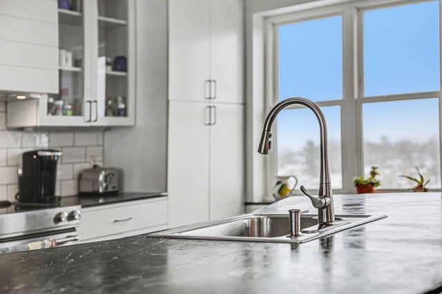 110 N Harbor 310, Grand Haven, MI 49417