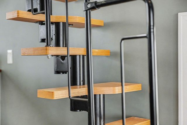 110 N Harbor 310, Grand Haven, MI 49417