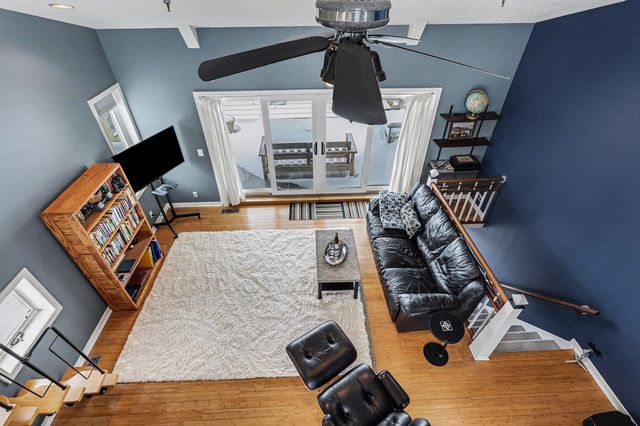 110 N Harbor 310, Grand Haven, MI 49417