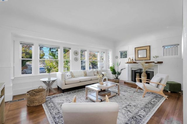 1781 B St, Hayward, CA 94541