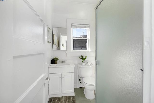 1781 B St, Hayward, CA 94541