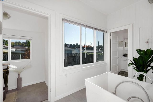 1781 B St, Hayward, CA 94541