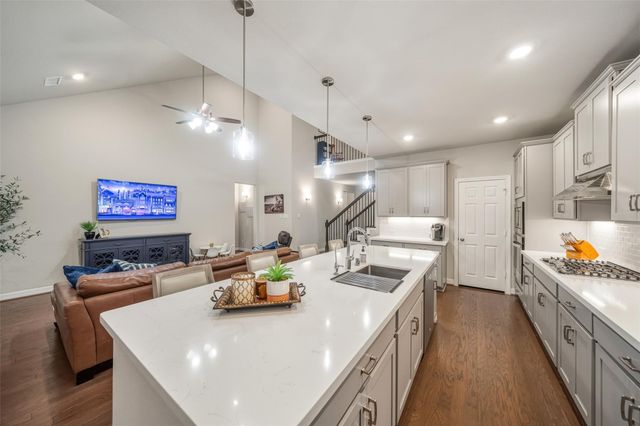 30910 Laurel Creek Lane, Conroe, TX 77385