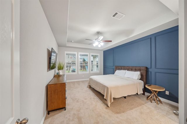 30910 Laurel Creek Lane, Conroe, TX 77385