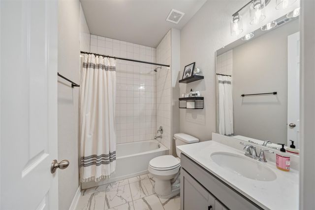 30910 Laurel Creek Lane, Conroe, TX 77385