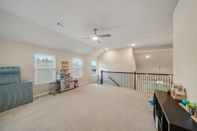 30910 Laurel Creek Lane, Conroe, TX 77385